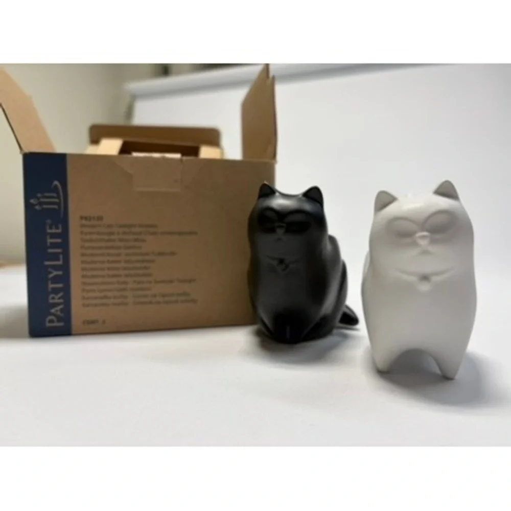 PartyLite‎ Modern Cat Tealight Holders Set of 2 Black White Ceramic w Box - Picture 2 of 14